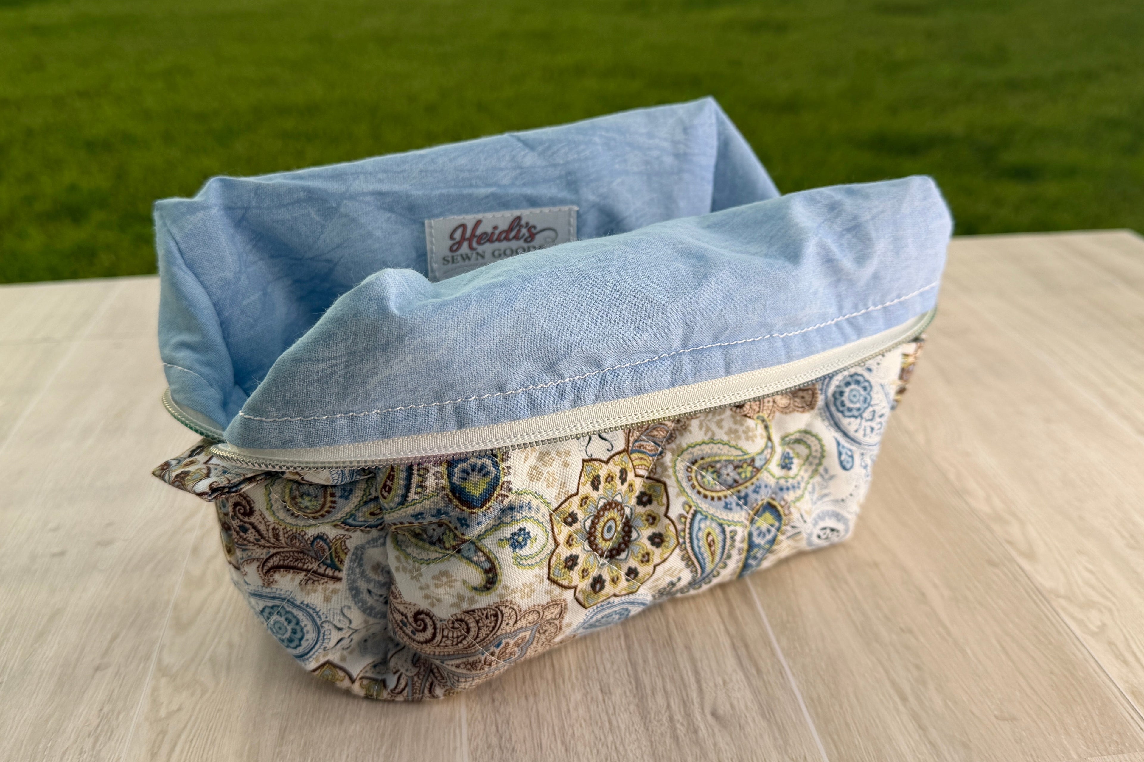 Handmade Medium Makeup Bag | Heather Collection