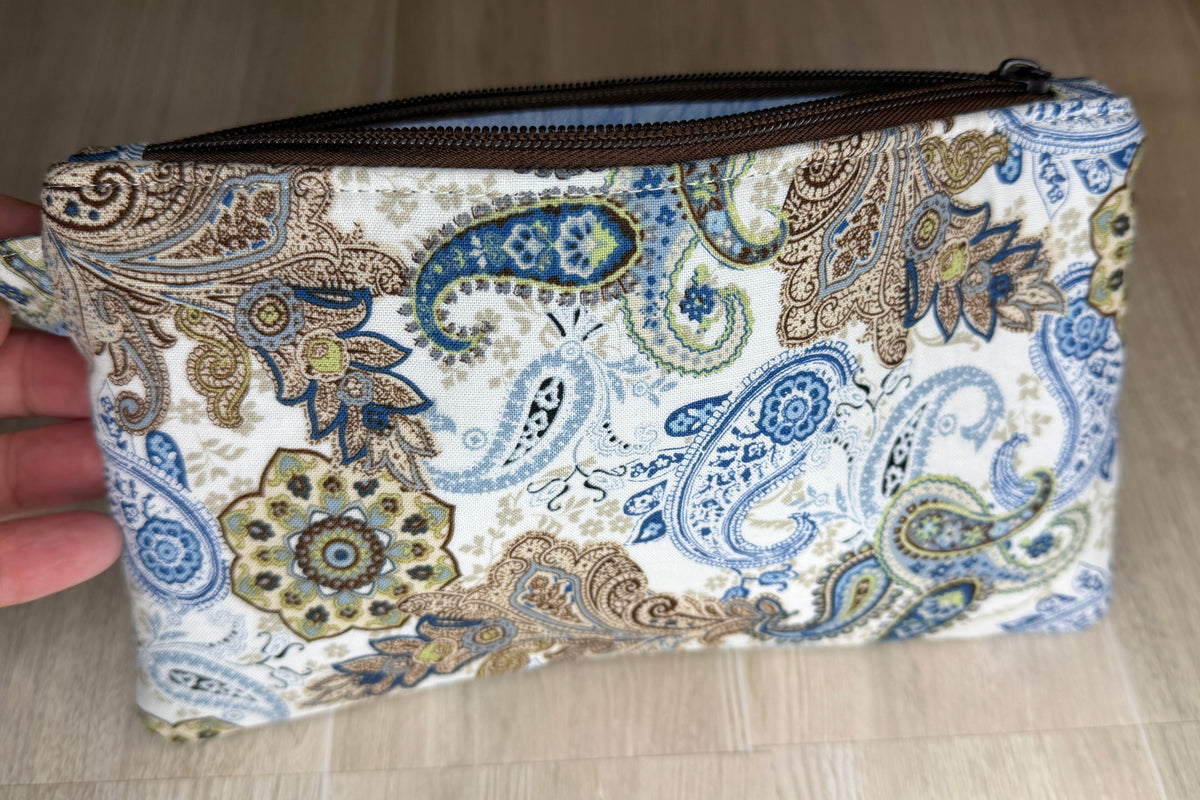 Handmade Essentials Clip Pouch
