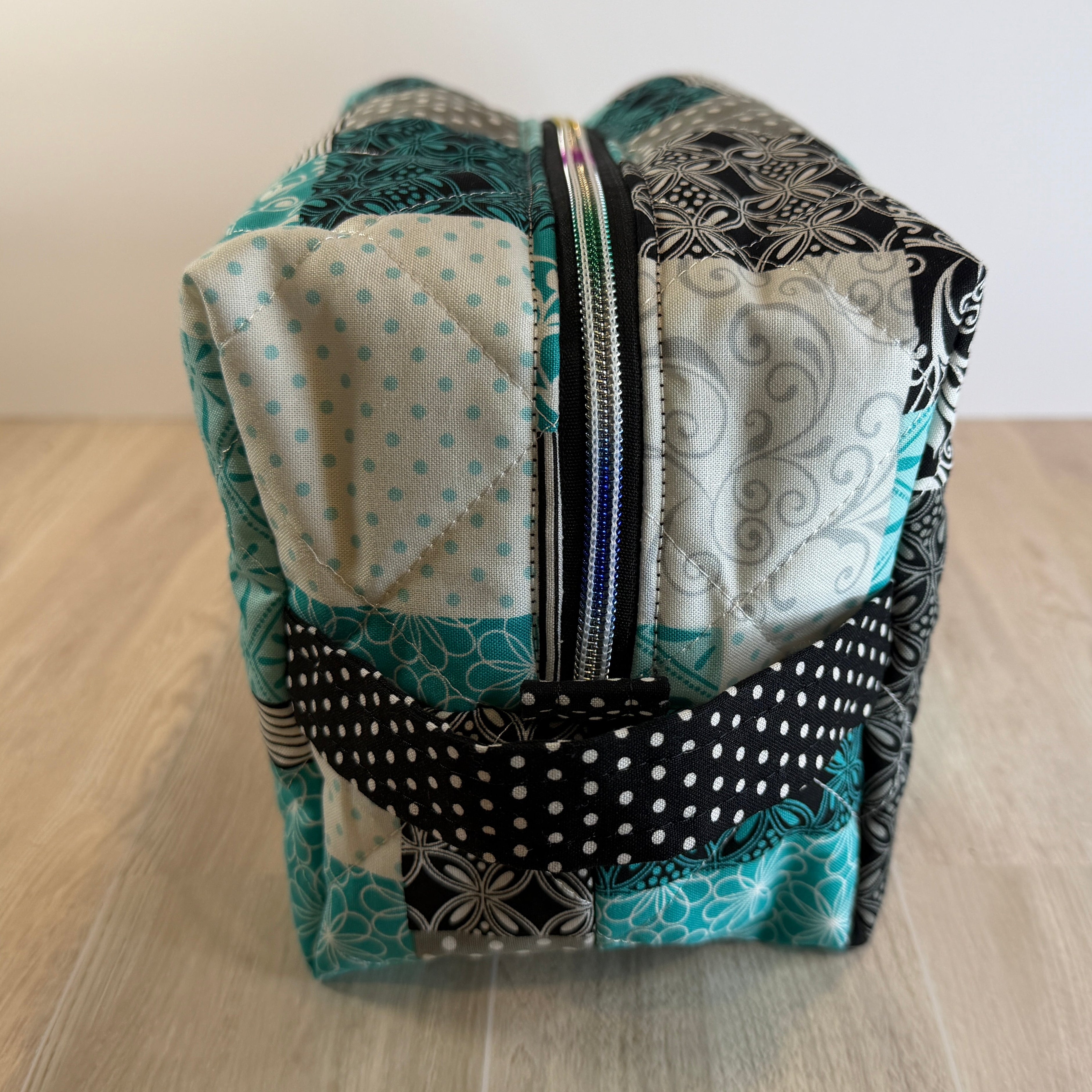 Handmade Large Makeup Bag | Harbor Collection