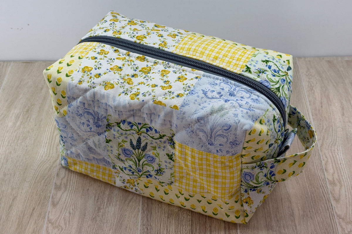 Handmade Medium Makeup Bag | Meadow Collection