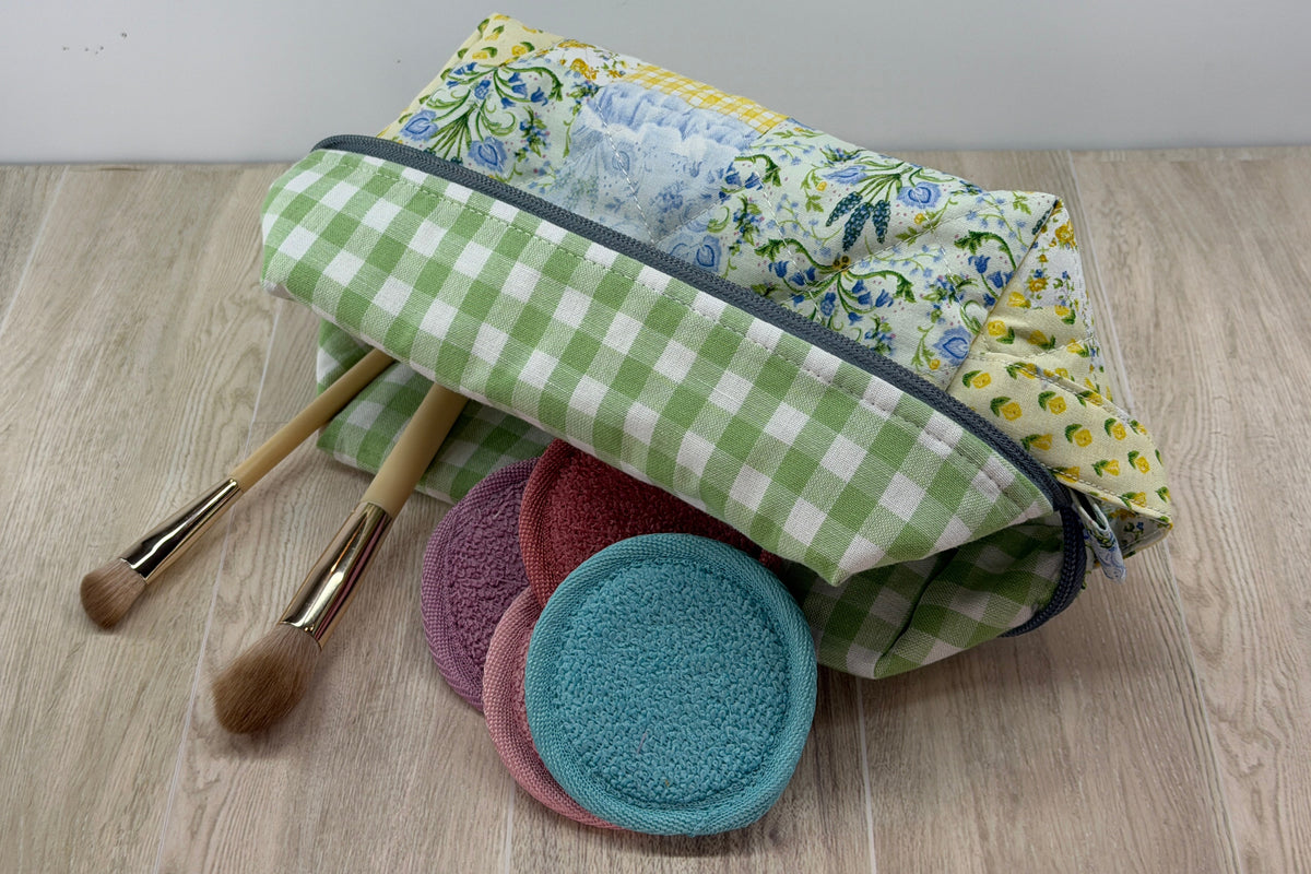 Handmade Medium Makeup Bag | Meadow Collection