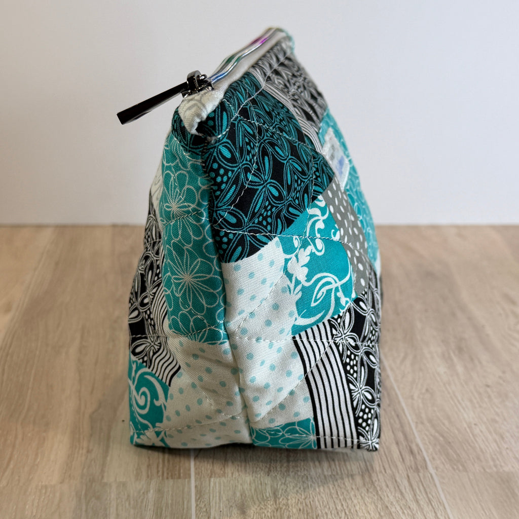 Handmade Zipper Pouch | Harbor Collection