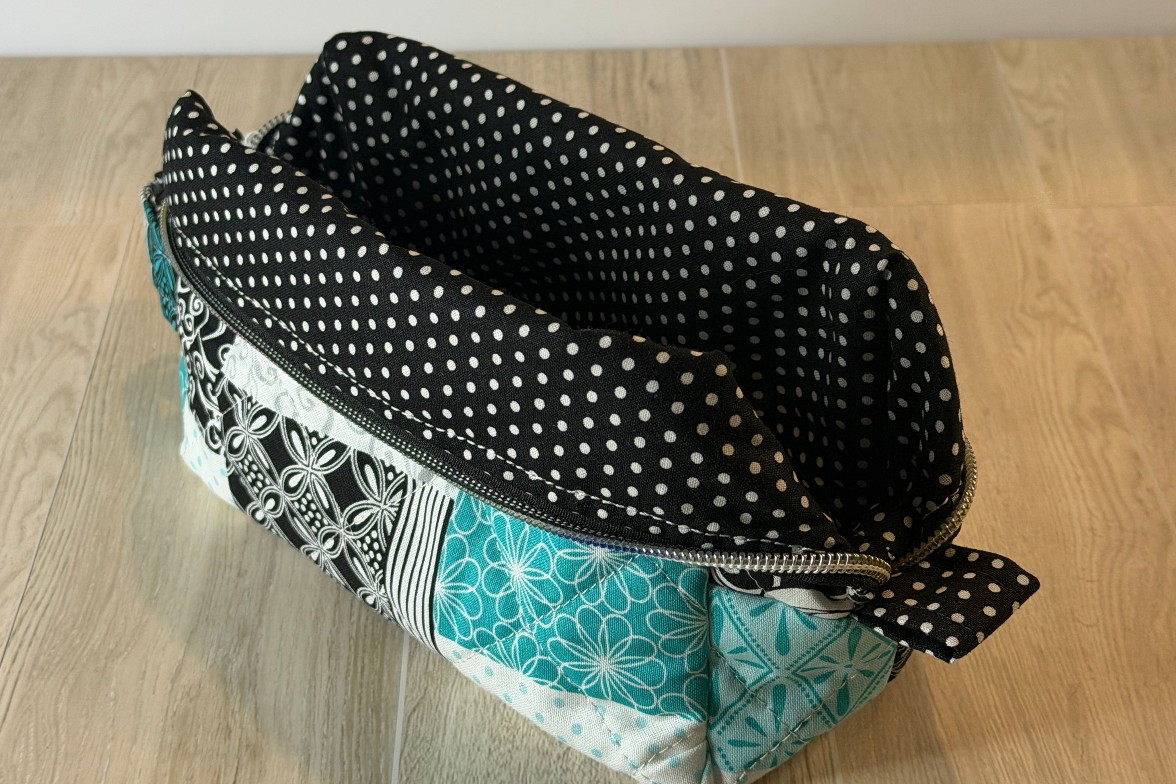 Handmade Small Makeup Bag | Harbor Collection