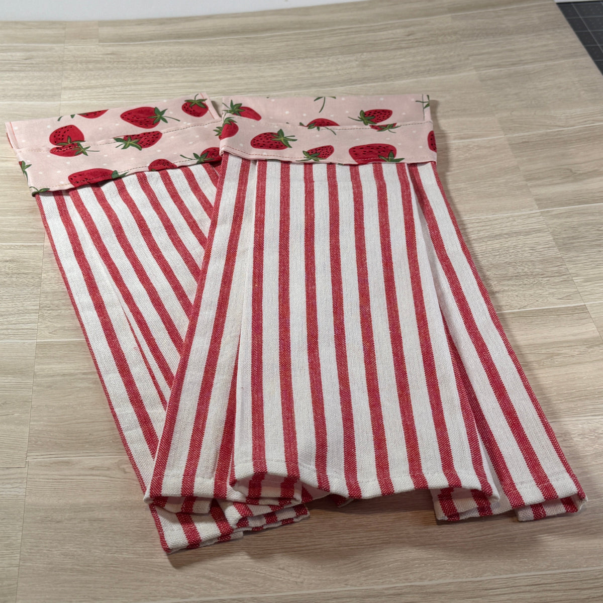 Handmade Hanging Tea Towel Set